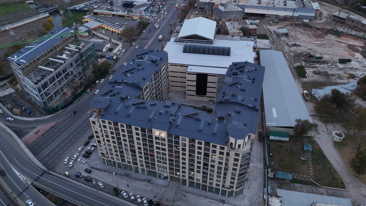 Жилой комплекс и торговый центр «Yakkasaroy City Mall» в Яккасарайском районе